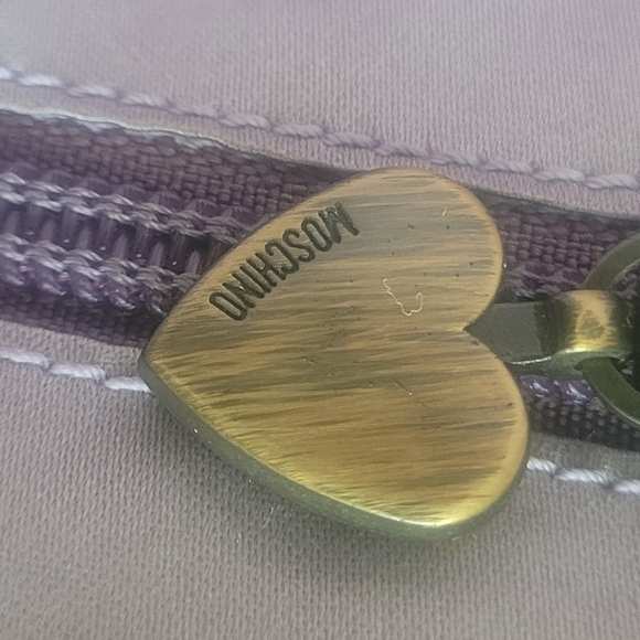 2000'sMoschino Floral Tapestry Shoulder Bag with Floral Appliques. Made In Italy - Picture 12 of 15